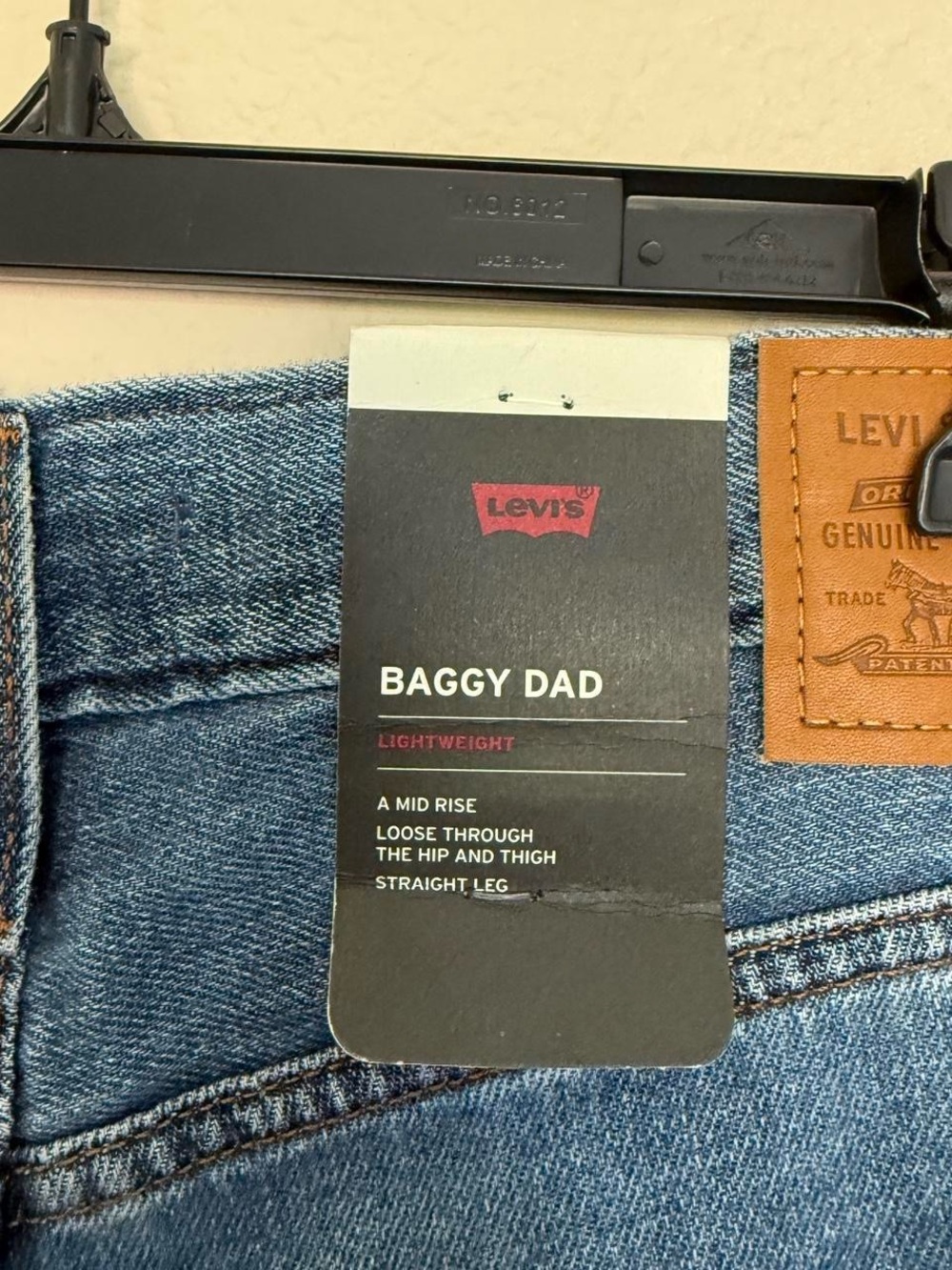 Levi’s Baggy Dad Linen + Denim Lightweight Jeans - Picture 5 of 5